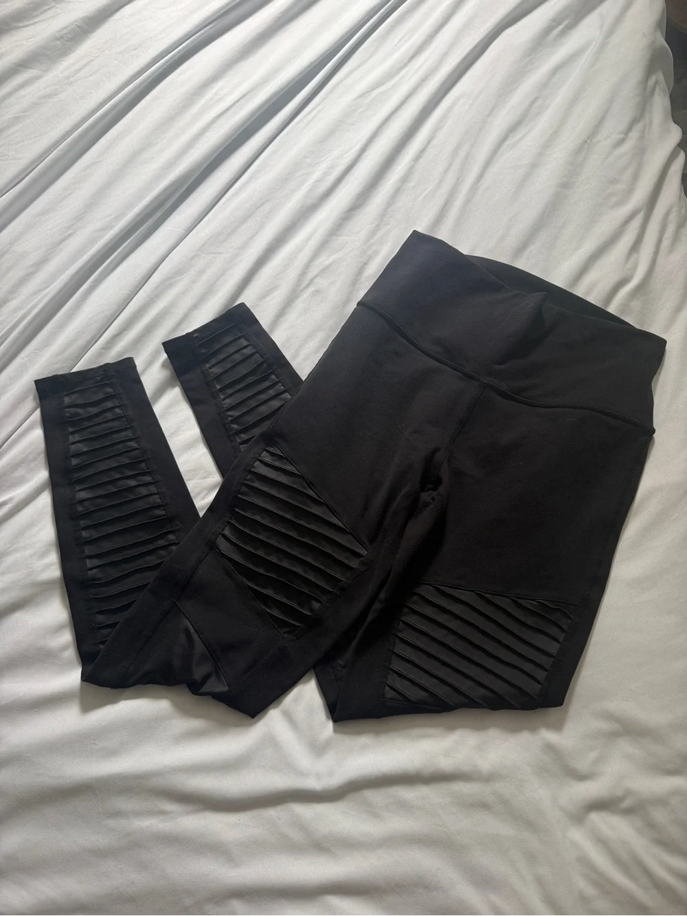ALO Yoga Black Moto Ribbed-Panel Leggings